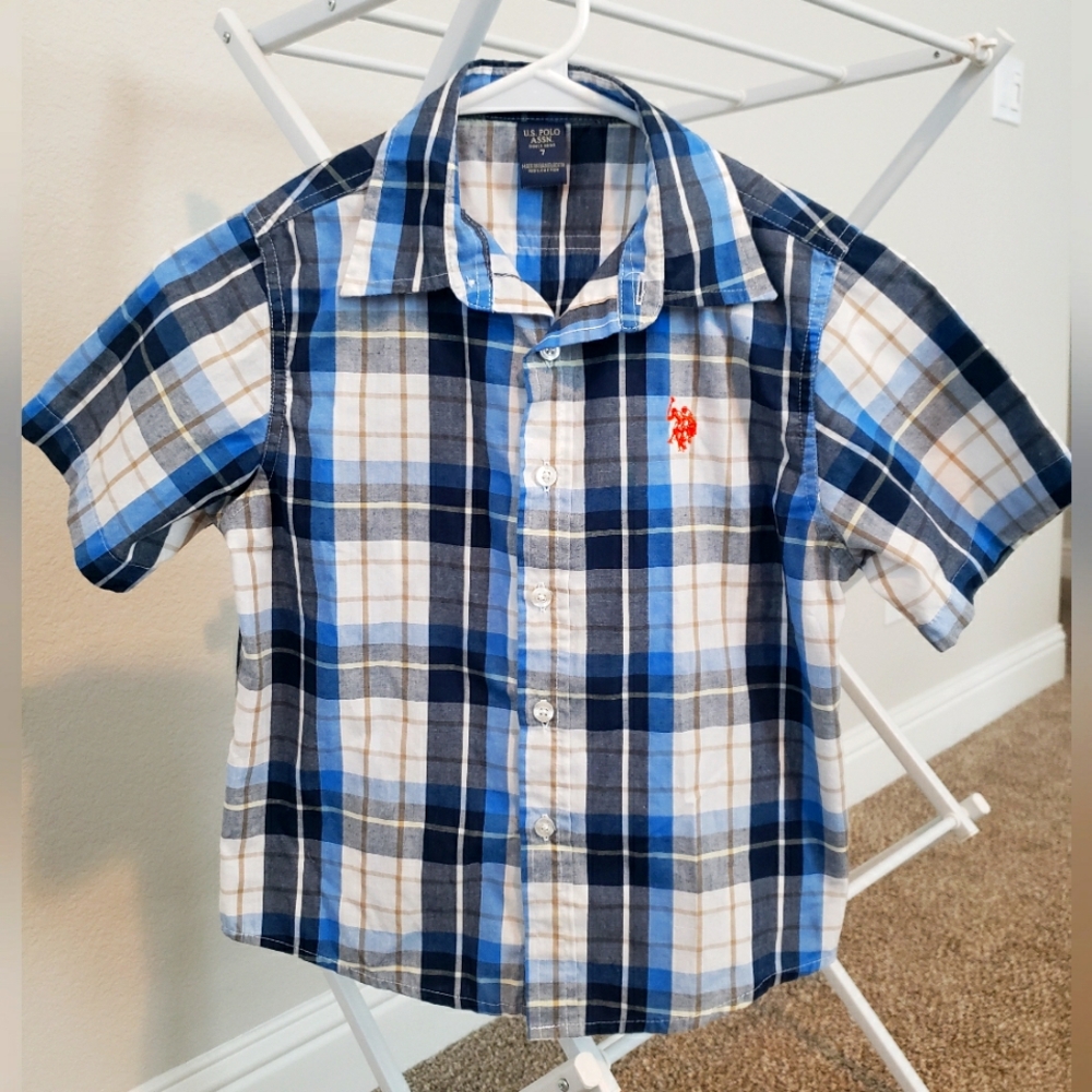 Boys Short Sleeved Button Up Dress Shirt